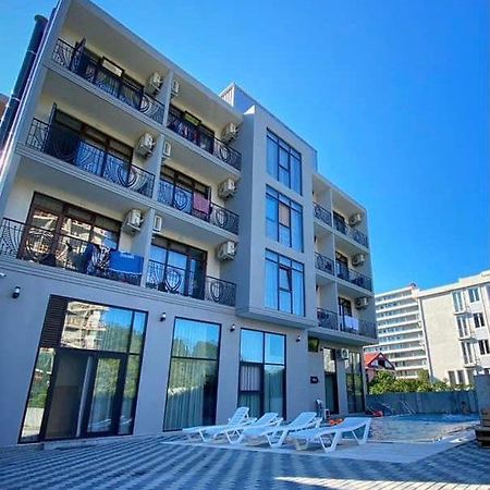 גוניו Hotel Tesa מראה חיצוני תמונה